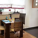 Waldblick * 泽姆平